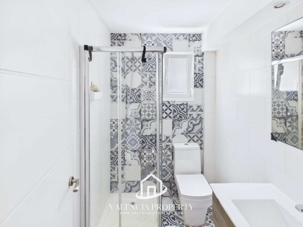 Property 2525 - Image 11